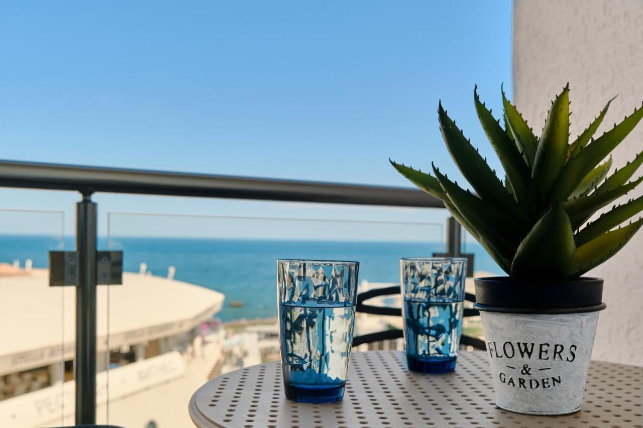 Luxury Apartments Sea View Julymia Odesa Exterior photo